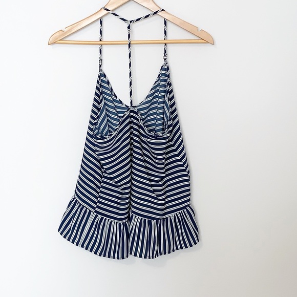 Abercrombie Spaghetti Camisole Ruffled - Picture 3 of 8